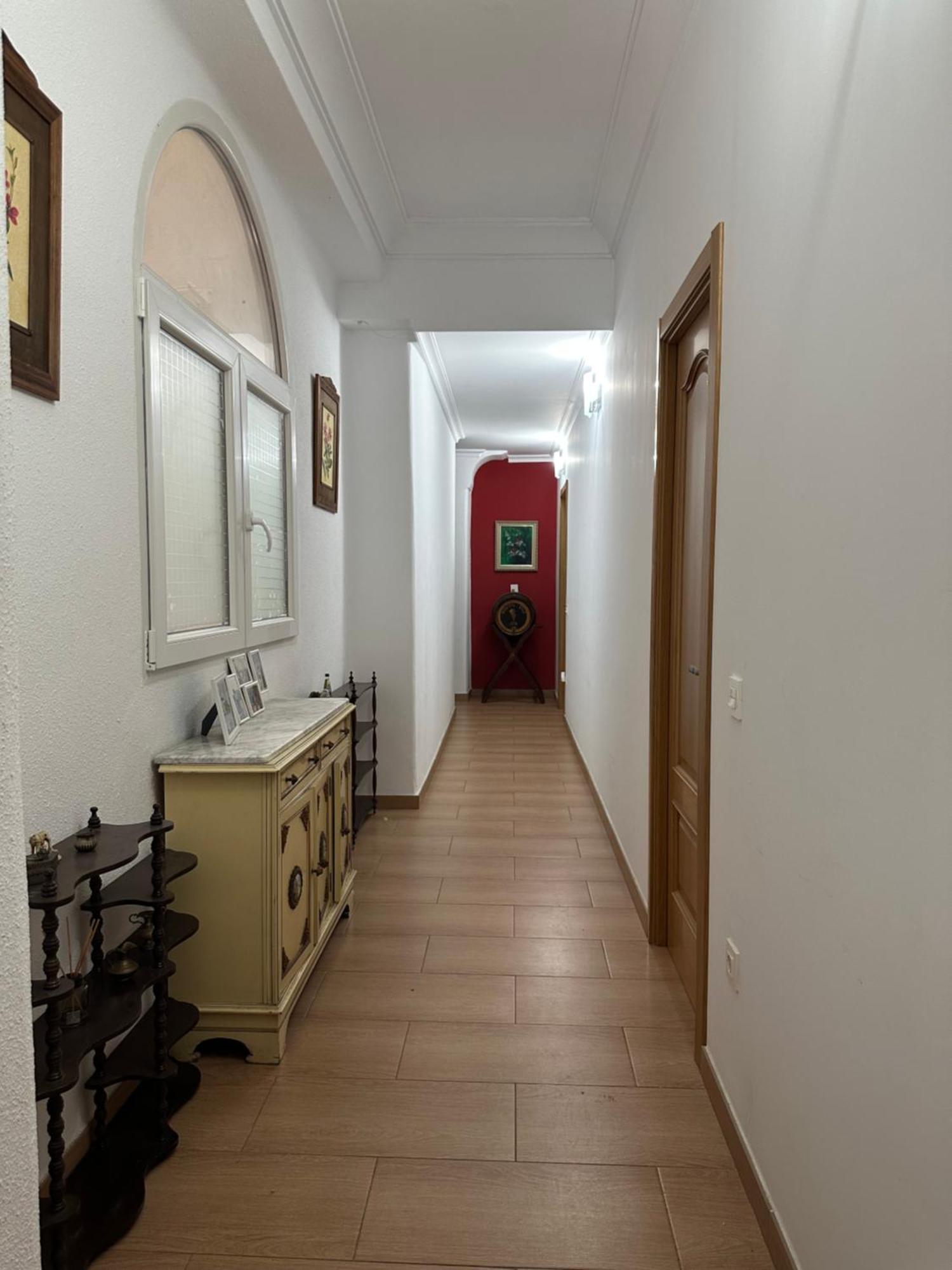 Mirador 2 Del Mercado Central - Habitacion Con Bano Privado En El Centro De La Ciudad Vella Валенсия Экстерьер фото