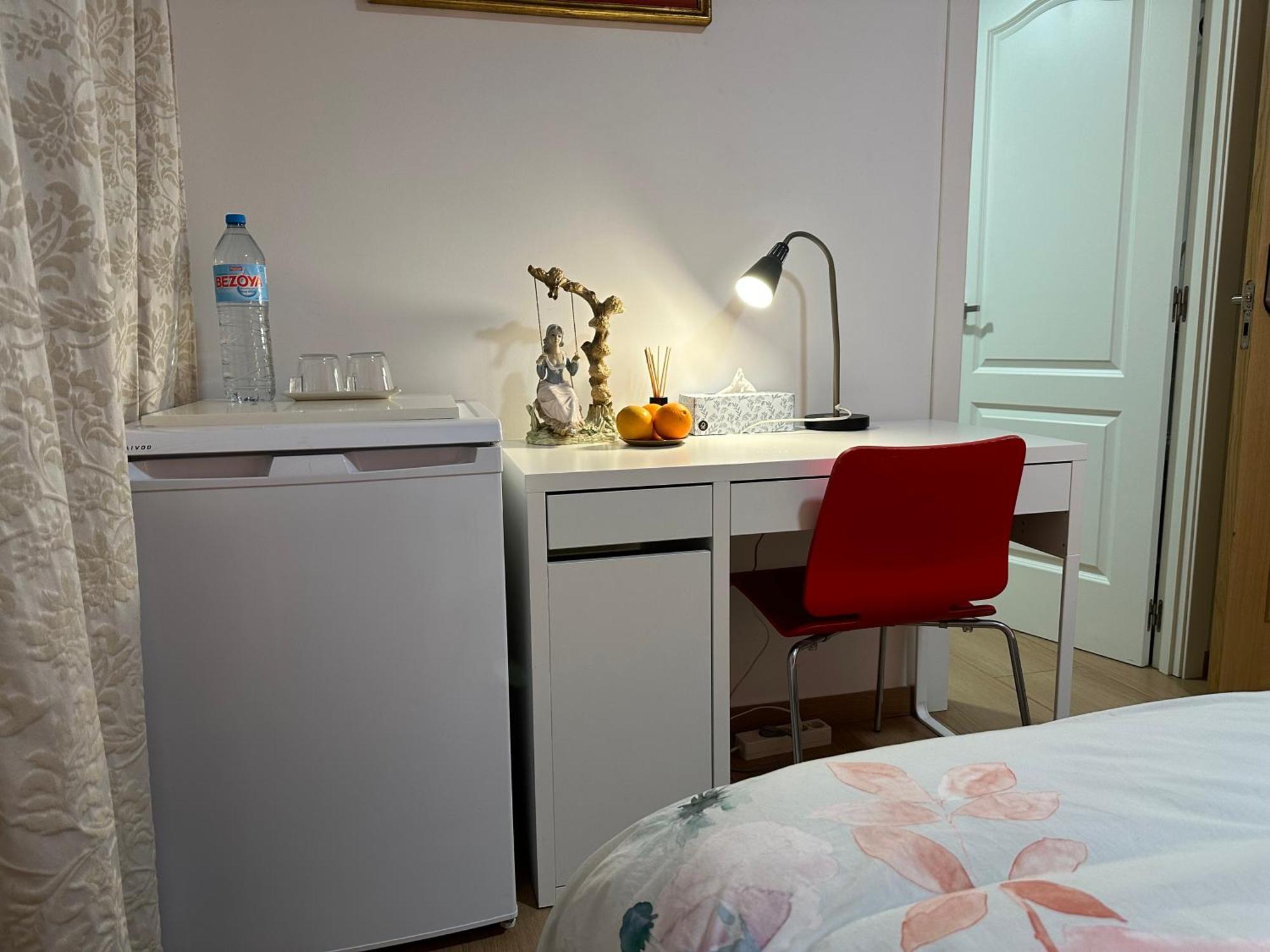 Mirador 2 Del Mercado Central - Habitacion Con Bano Privado En El Centro De La Ciudad Vella Валенсия Экстерьер фото