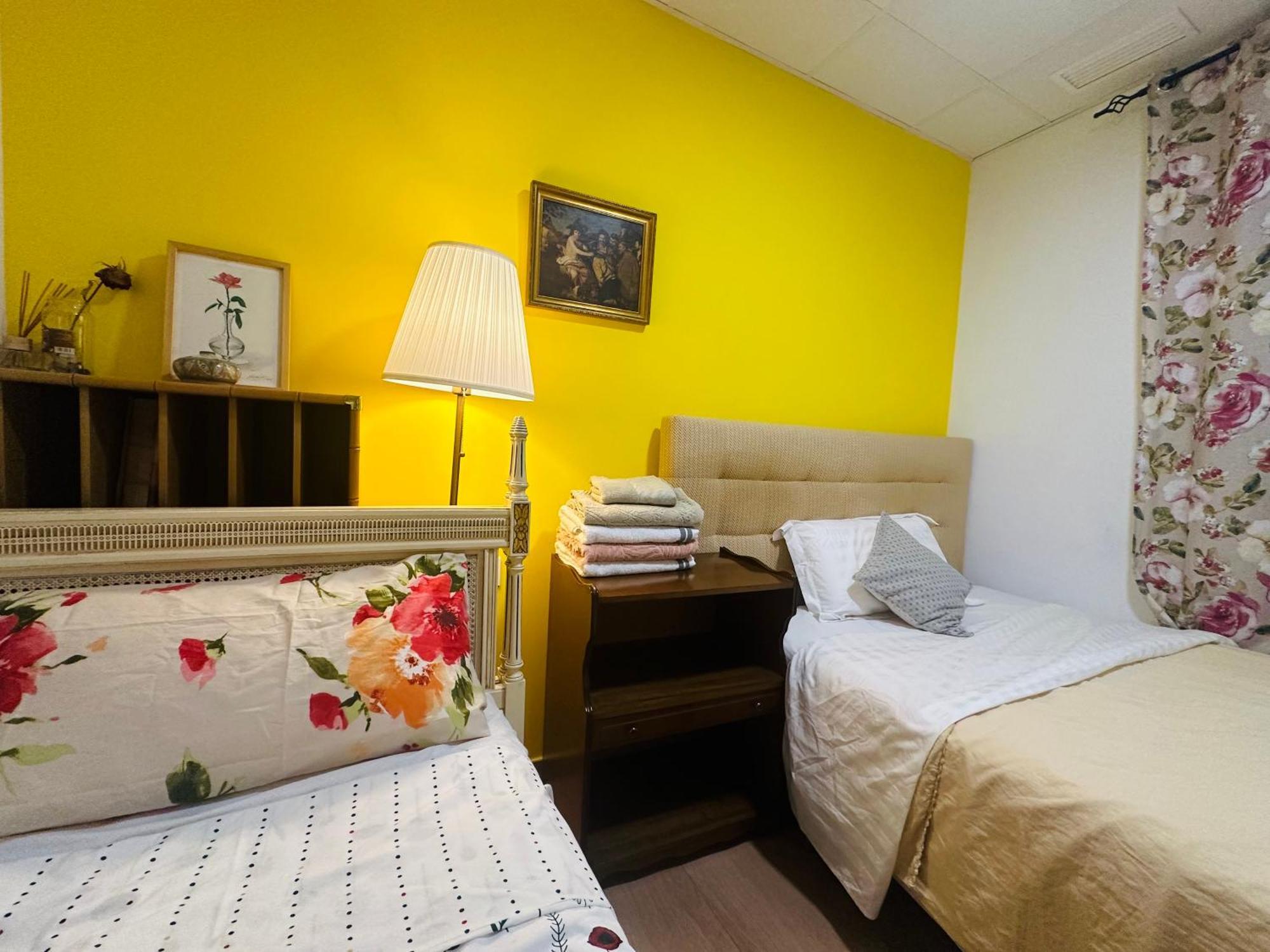 Mirador 2 Del Mercado Central - Habitacion Con Bano Privado En El Centro De La Ciudad Vella Валенсия Экстерьер фото